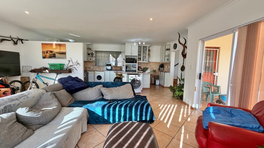 3 Bedroom Property for Sale in Mountainside Western Cape